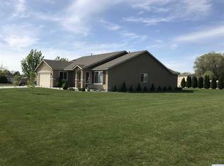 3921 Quail Rd, Pasco, WA 99301