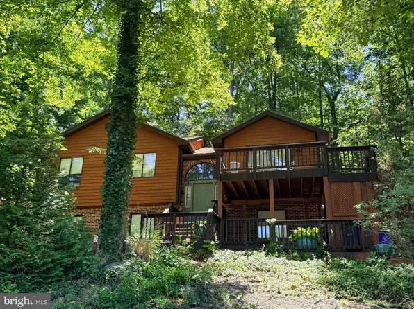 6725 W Lakeridge Rd, New Market, MD 21774