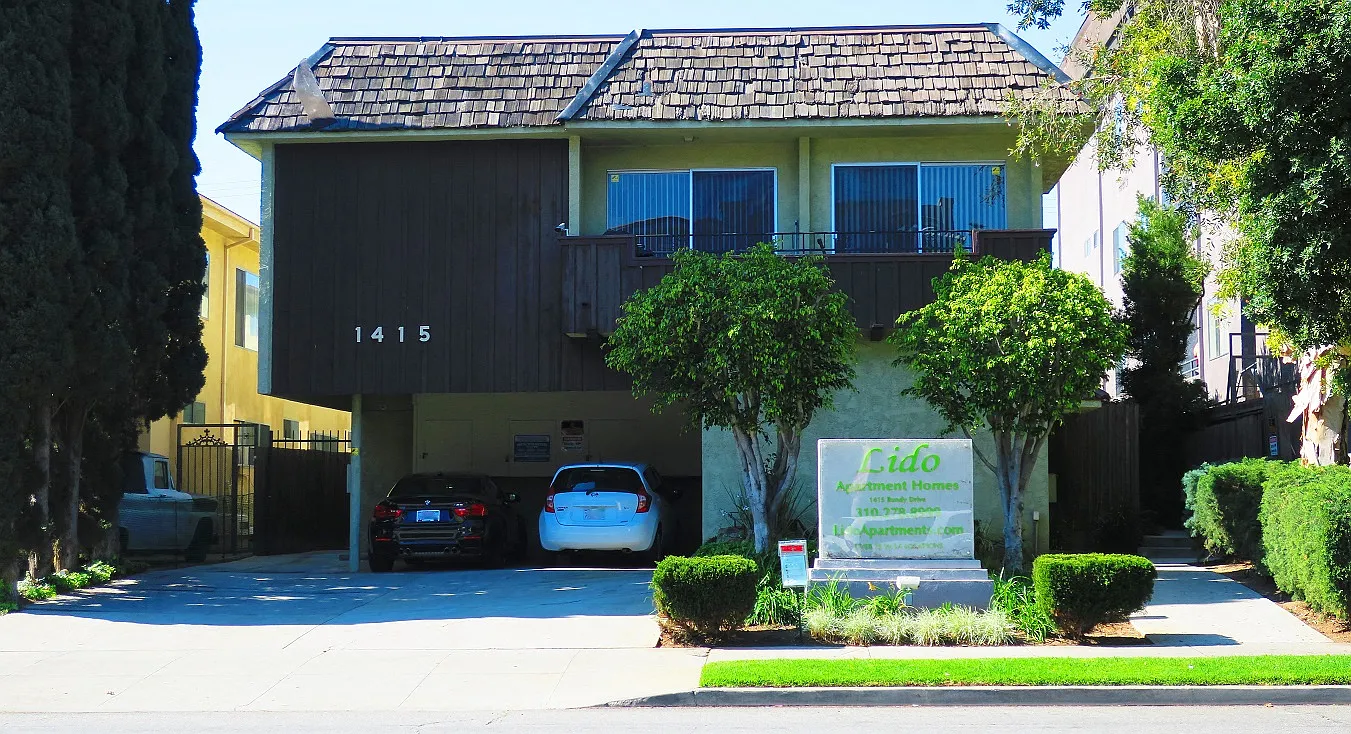 Lido Apartments - 1415 Bundy Dr — Photo 1