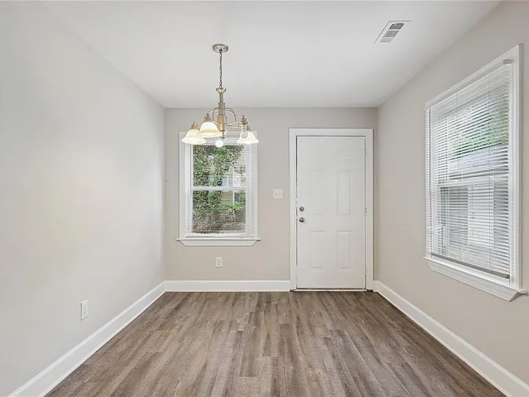 1641 Sandtown Rd SW — Photo 13