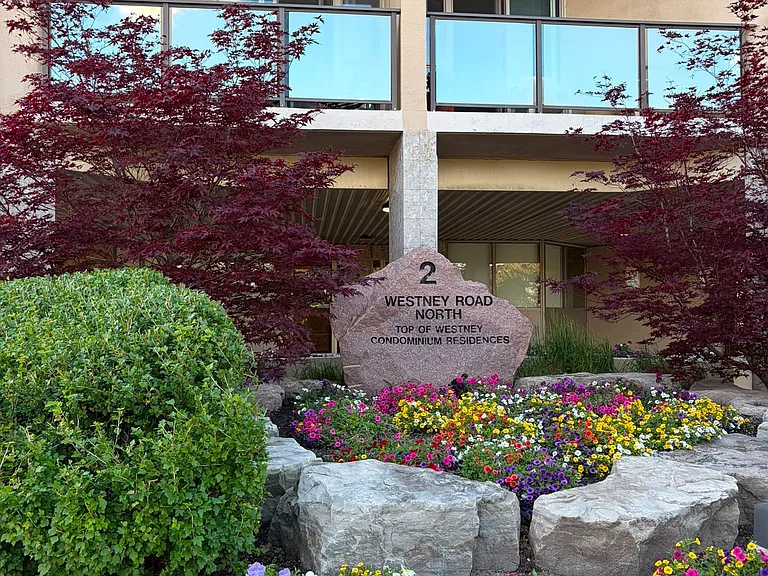2 Westney Rd N #406 — Photo 29