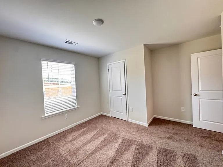 27 Coolidge Dr — Photo 12