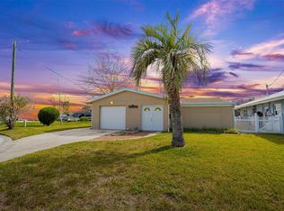 4908 Shoreview Ct, Port Richey, FL 34668