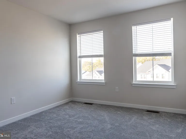 113 Four Leaf Dr — Photo 16