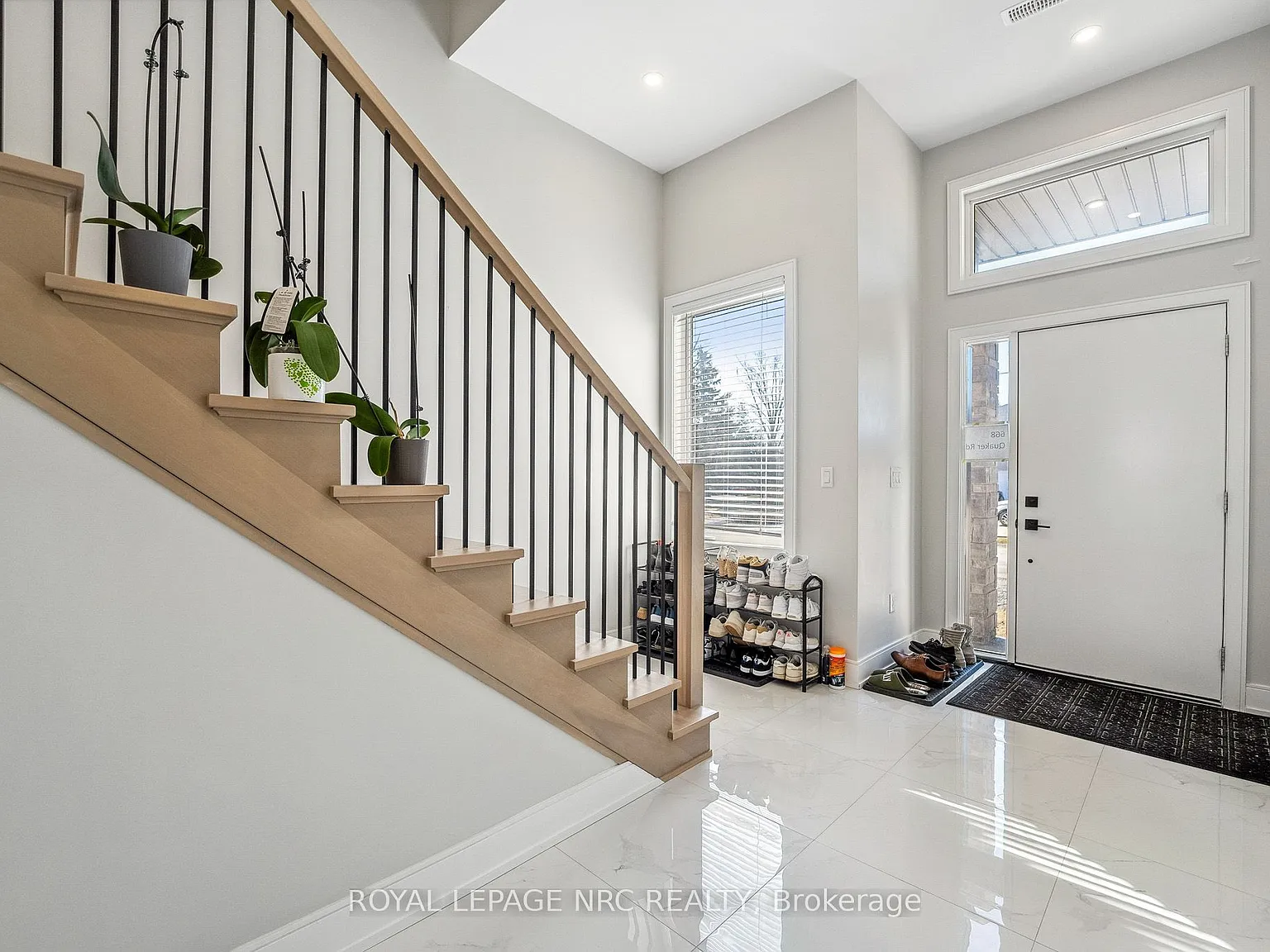 4 bed, $2,700 — Photo 4