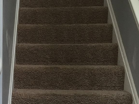 Steps up to 2 bedrooms
