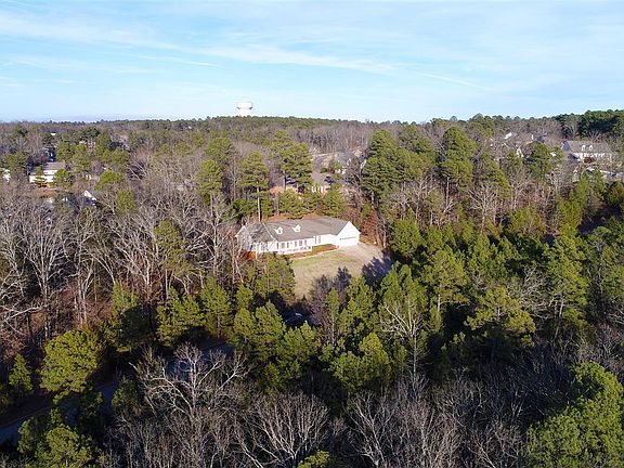 3rd image of 155 Aberdeen Dr