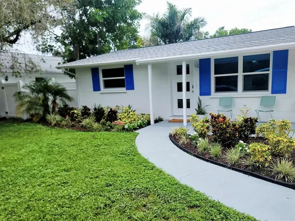 3440 Chapel Dr, Sarasota, FL 34234