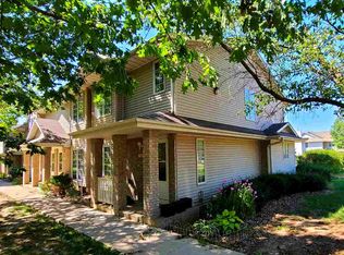 1801 Earl Rd, Iowa City, IA 52246