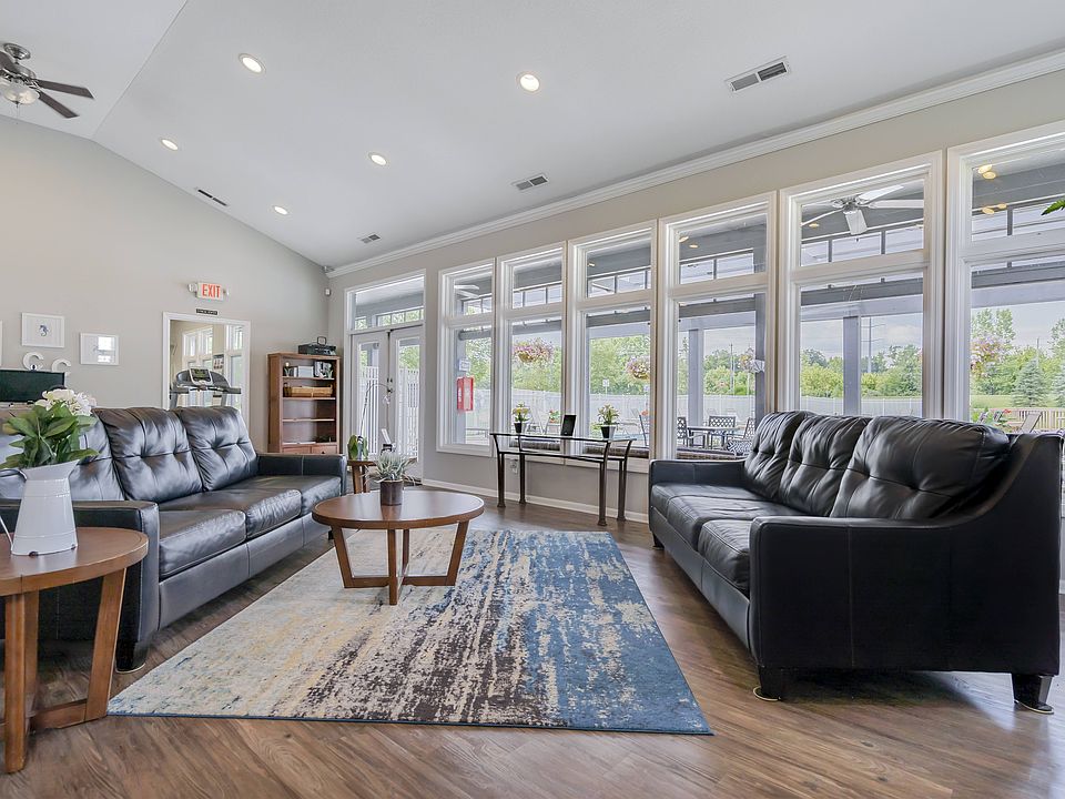 Relax, connect, and unwind in our inviting clubhousedesigned for comfort and community at Catalina Club.