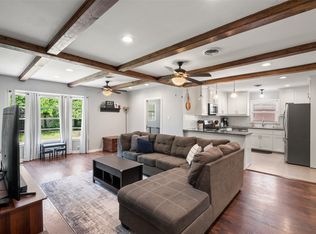 803 S Rusk St, Gainesville, TX 76240