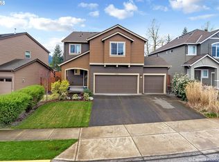 15969 SE Windswept Waters Dr, Damascus, OR 97089