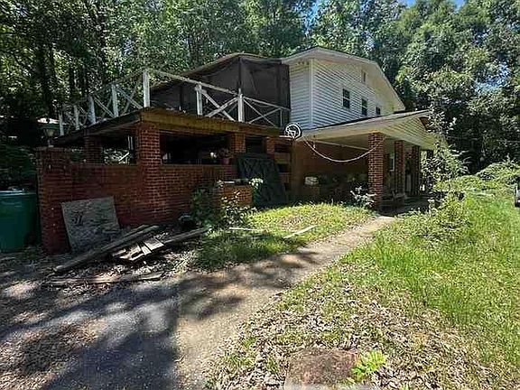 2nd image of 118 Spanish Main