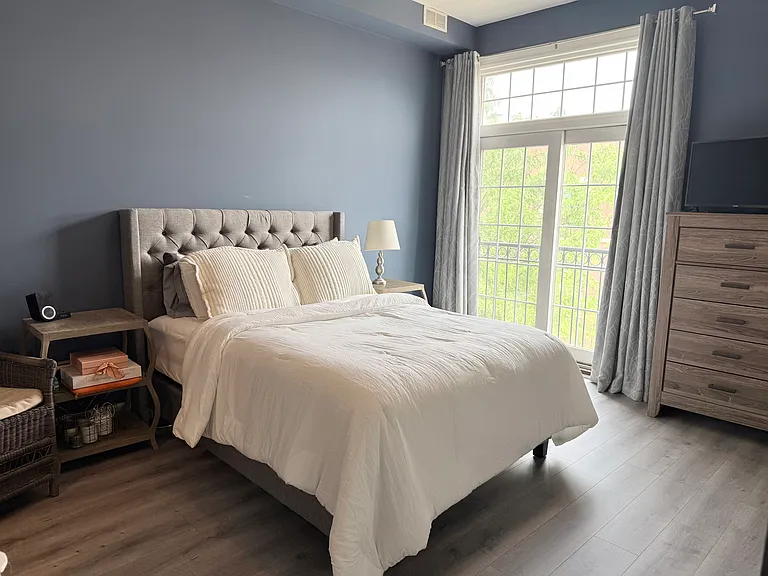 1601 W Altgeld St #3B — Photo 14