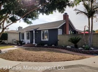 4261 Gardenia Ave, Long Beach, CA 90807