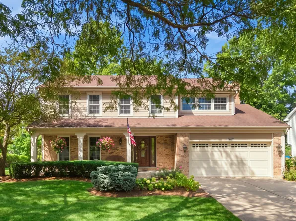 1410 E Eton Dr, Arlington Heights, IL 60004