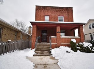 1702 Dempster St #2, Evanston, IL 60202