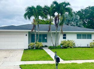 131 Orchard Ridge Ln, Boca Raton, FL 33431