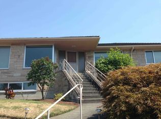 6040 Wellesley Way NE, Seattle, WA 98115