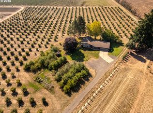 24730 SW Tile Flat Rd, Hillsboro, OR 97123