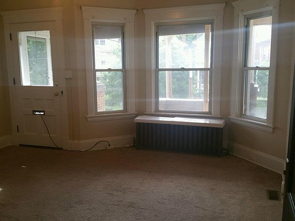 Living Room or 3rd Bedroom