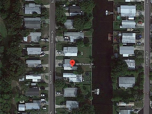 3rd image of 5819 Sussex Dr