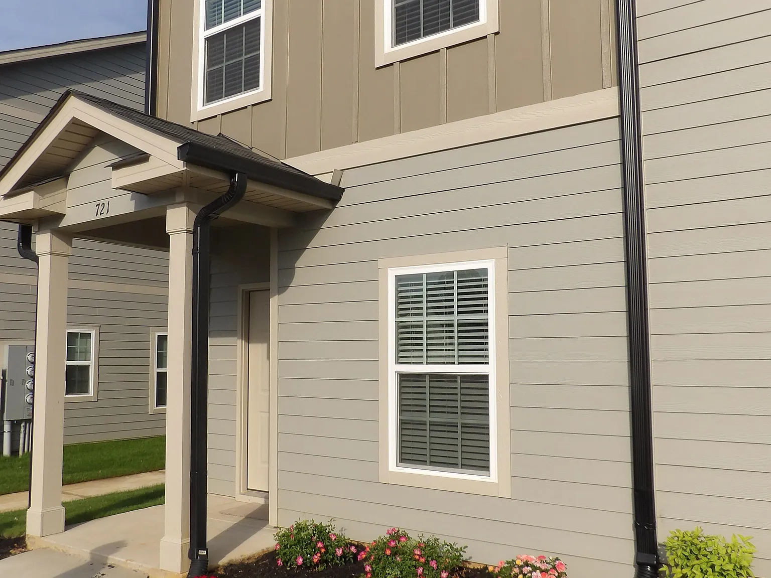 Joiner Crossing Apartments — Photo 4