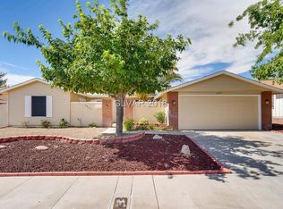 4651 E Rochelle Ave, Las Vegas, NV 89121