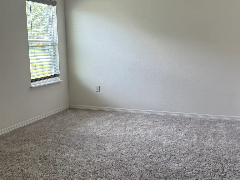 2860 Surf Dr — Photo 17