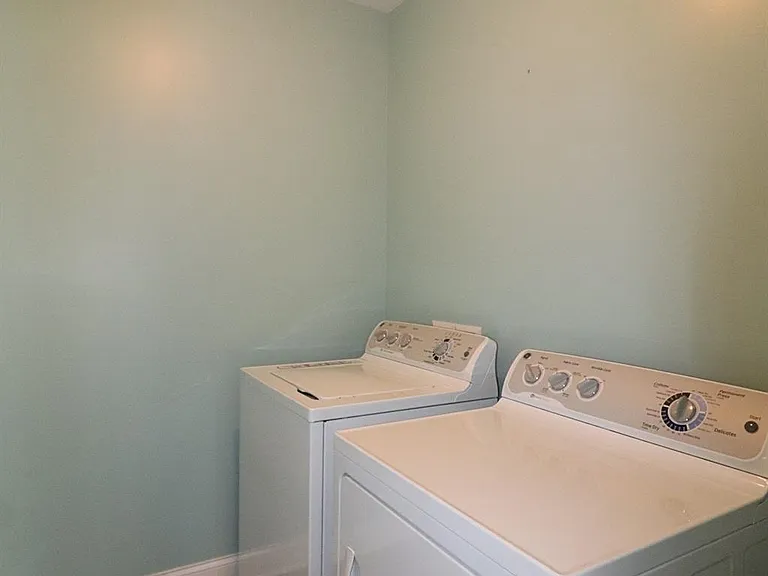 2090 Shady Pond Dr — Photo 21