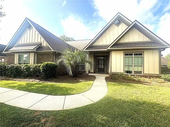 27838 Annabelle Ln, Daphne, AL 36526