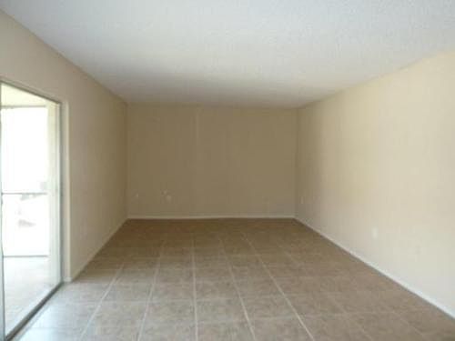 2nd image of 1170 Calle Del Rey APT C