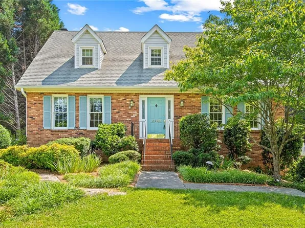 4120 Leinbach Dr, Winston Salem, NC 27106