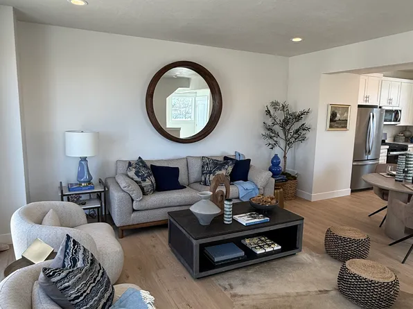 7341 S Seven Tree Ln #80, Midvale, UT 84047