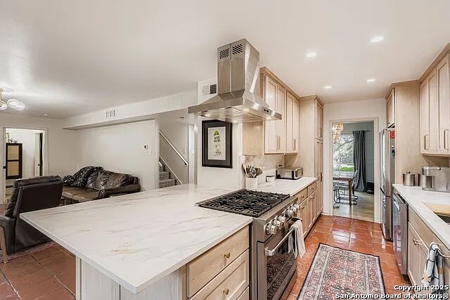 146 Canyon Oaks Dr — Photo 14