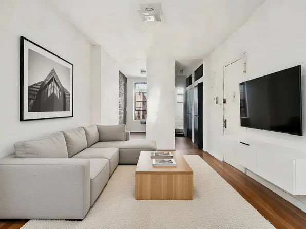 323a East 89th Street image 1 of 5