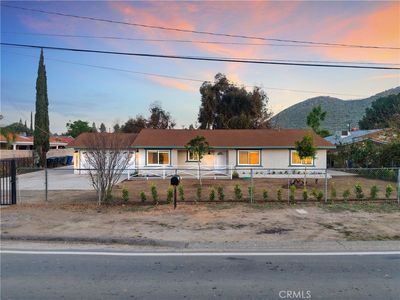 11061 Cypress Ave, Riverside, CA, 92505