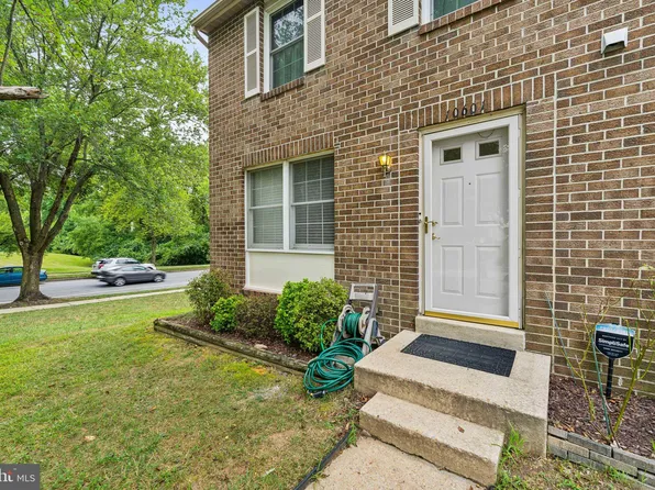 10601 Whiterock Ct, Laurel, MD 20723