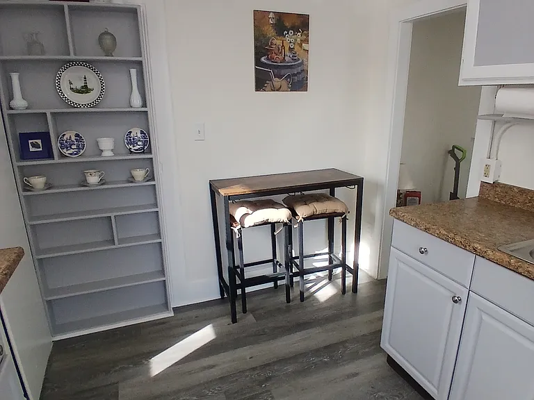 57 Cedar Ave #2 — Photo 3