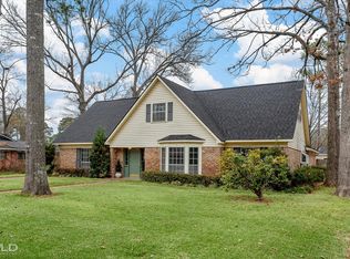 521 Dunmoreland Dr, Shreveport, LA 71106