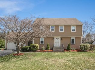6 Harvest Hl, Wethersfield, CT 06109