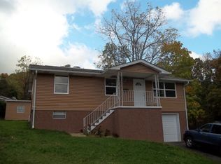 911 Old Farm Rd #C, Daniels, WV 25832