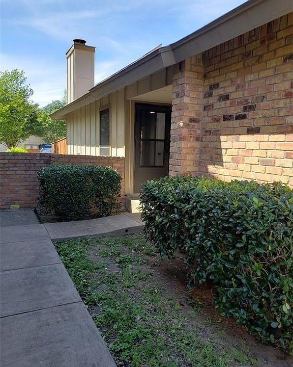 1st image of 11214A Parkfield Dr