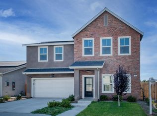 482 S Apricot Ave, Fresno, CA 93727