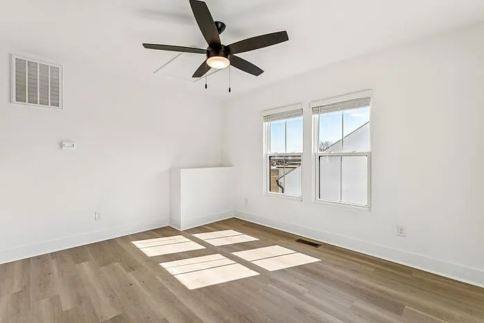5015 Grayton Aly — Photo 29