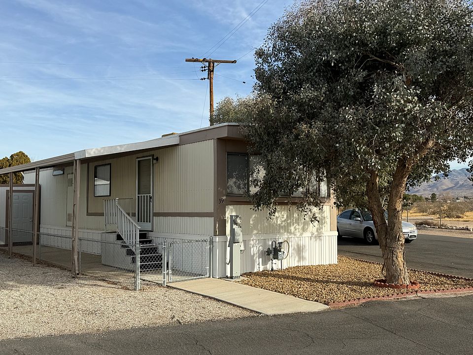2nd image of 22601 Bear Valley Rd Space 39