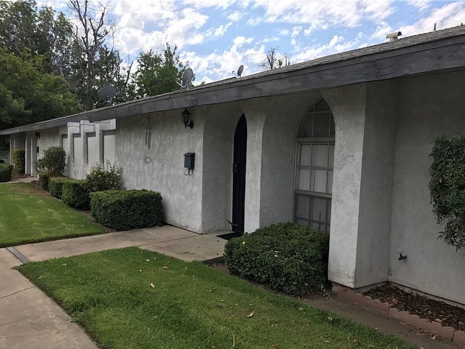 Front of townhouse