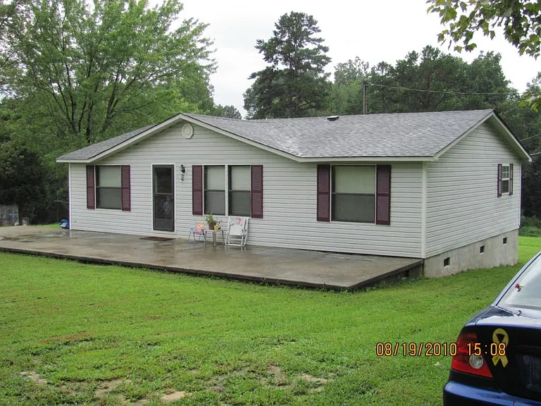 1286 Nance Rd — Photo 2