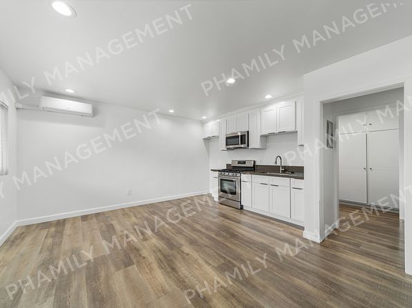 1140 College View Dr APT A