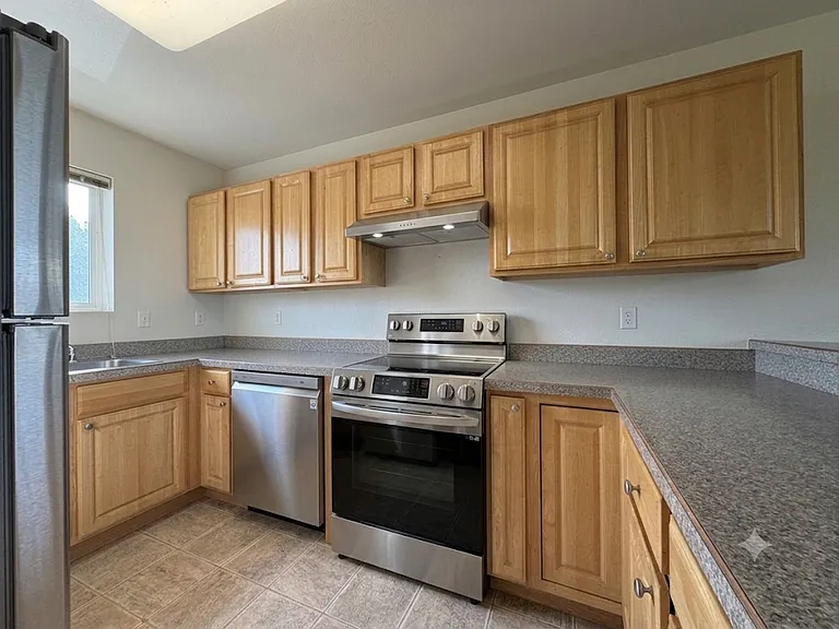 725 Liberty St #2 — Photo 3